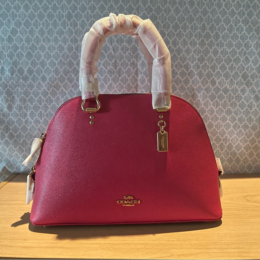 Coach Pink Katy Satchel with Signature Canvas Logo Strap 💕 - Picture 14 of 16